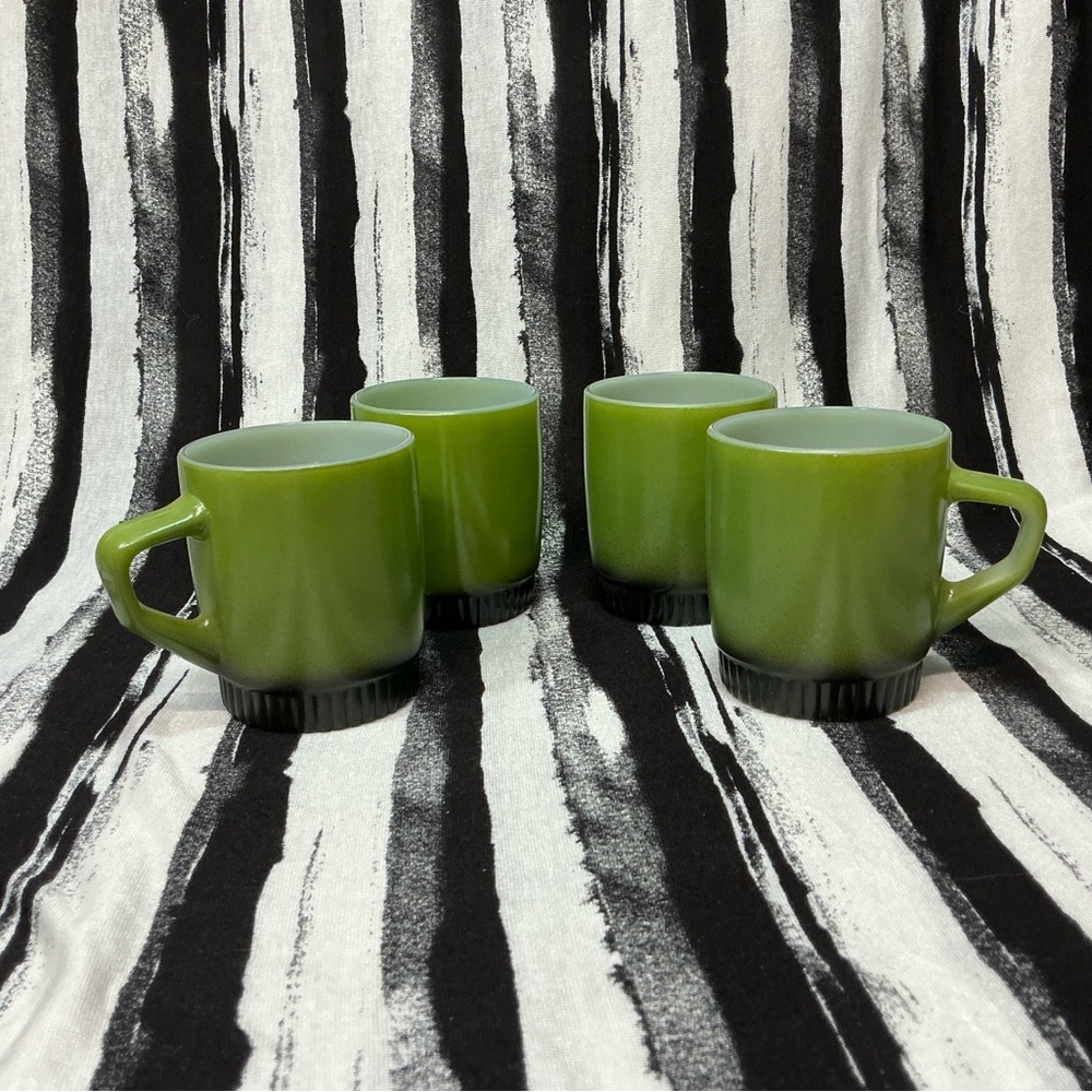Vintage Anchor Hocking Fire King Ware Stackable Cups Avocado and Black
